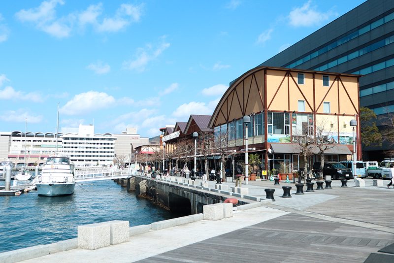 駅から港へかけて、長崎ベイエリアさんぽ