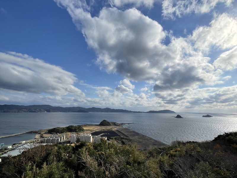 【長崎港から40分】炭鉱で栄えた高島・歴史からレジャースポットまでぐるりと巡る！