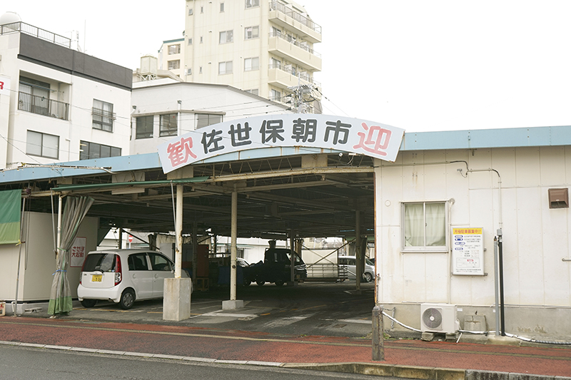 【佐世保の隠れたおすすめスポット】佐世保朝市とおしゃれカフェ・スイーツ店を堪能♪♪