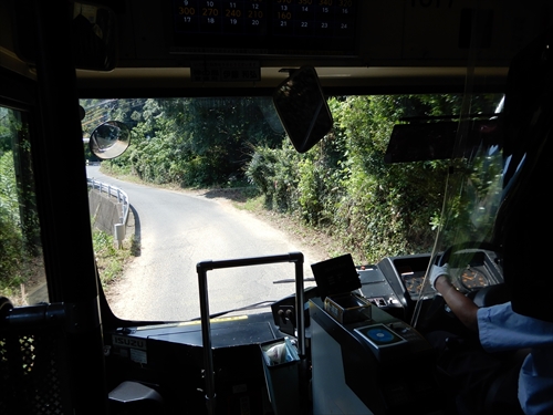 【坂の街のアトラクション】長崎のバスの魅力