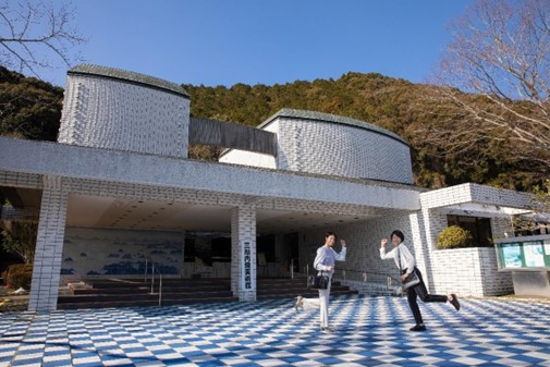 三川内焼美術館（三川内焼伝統産業会館）