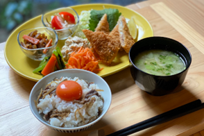 恢復食堂OTAYA