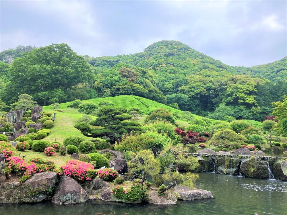 慧洲園・陽光美術館（作庭：中根金作）