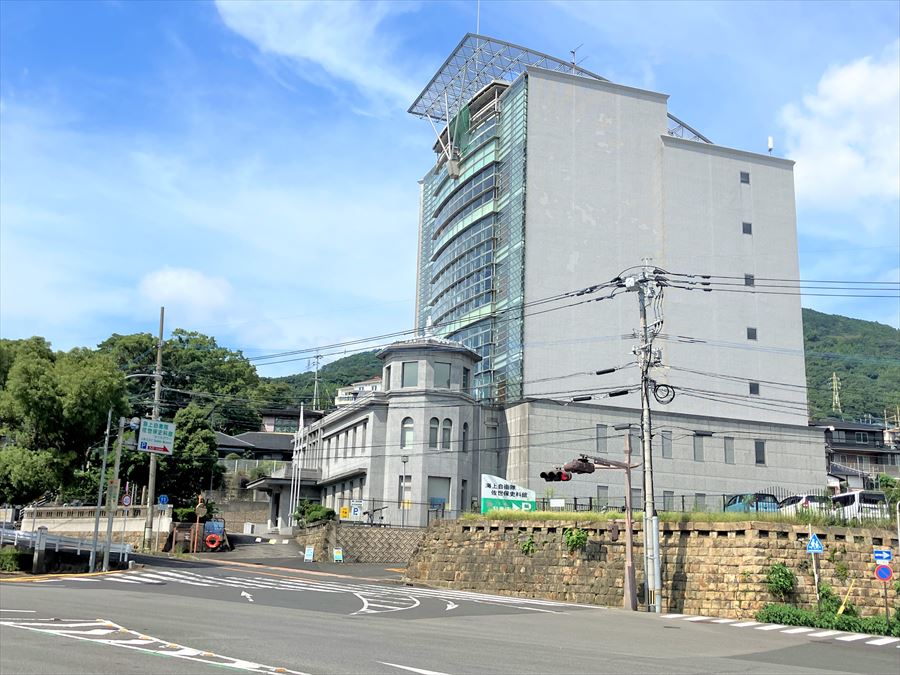 海上自衛隊佐世保史料館（セイルタワー）