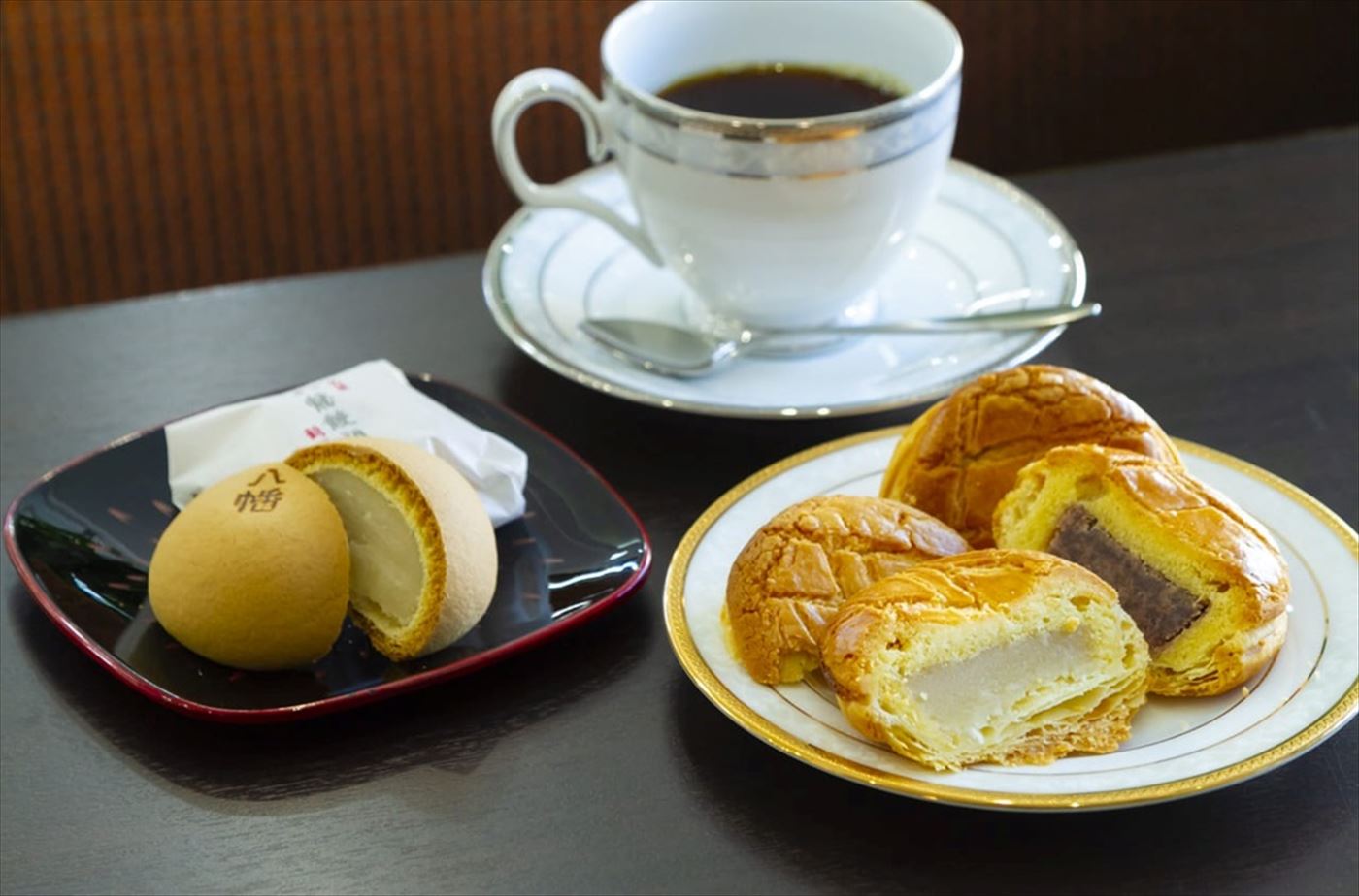 鶴屋本舗